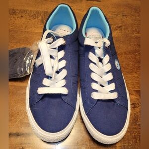 NWT - Airwalk "Born To Skate" Mens Size 7M Blue  Tennis Shoes.